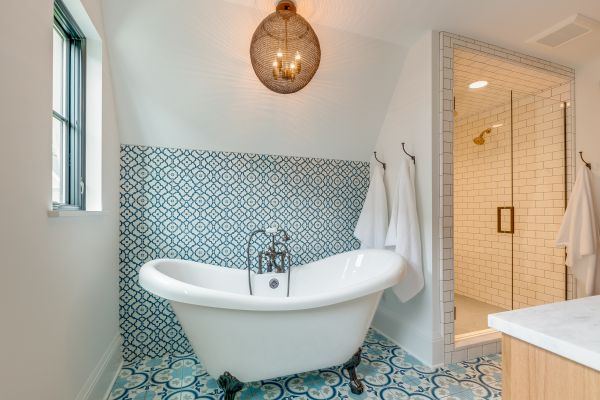 Cost of Clawfoot Tub Installation in New Smyrna Beach