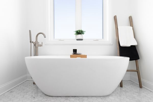 Cost of Freestanding Tub Installation in New Smyrna Beach