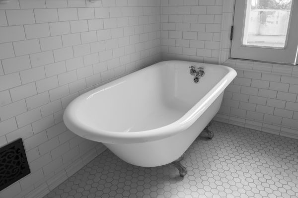 Cost of Cast Iron Tub Installation in New Smyrna Beach