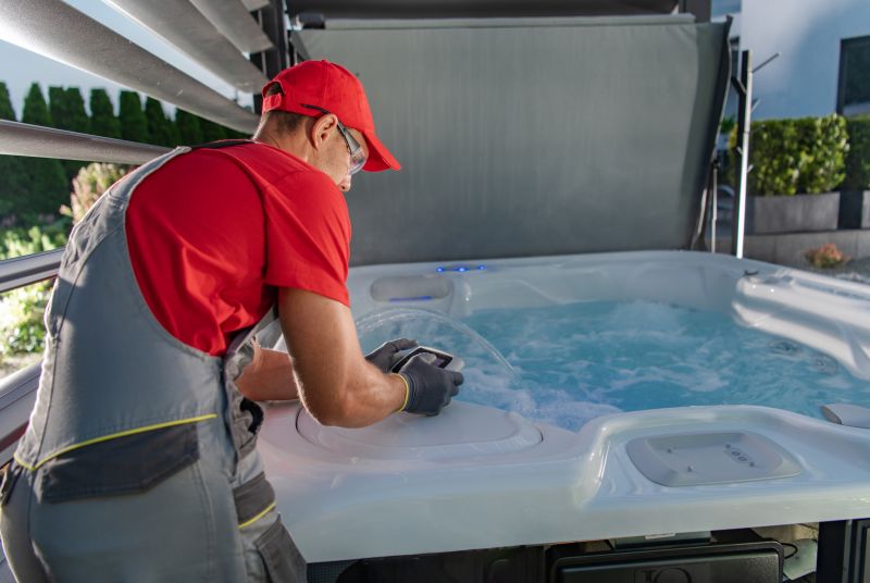 Top Bathtub Installation Companies in Edgewater, FL